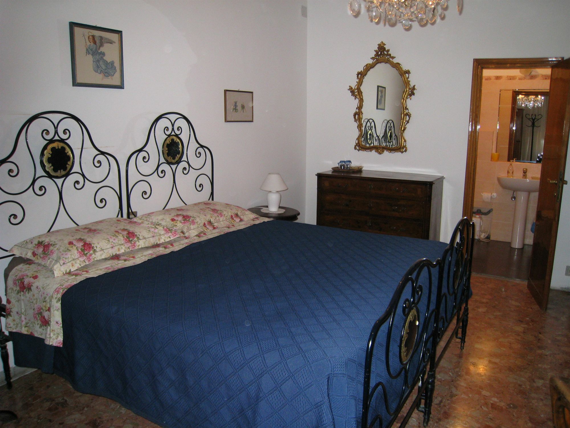 A B C Bologna In B&B 외부 사진